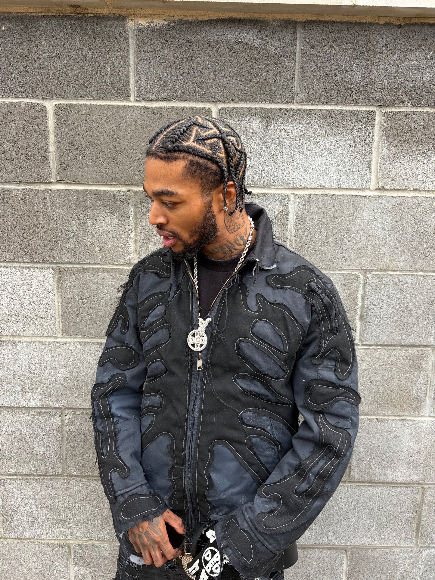 1/12 DED MAN WORKING